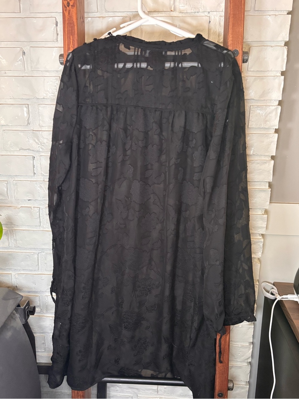 Black Sheer Floral Mini Dress XL - Picture 5 of 6